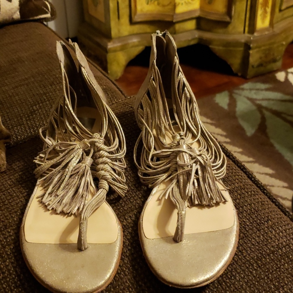 Women sandal.
